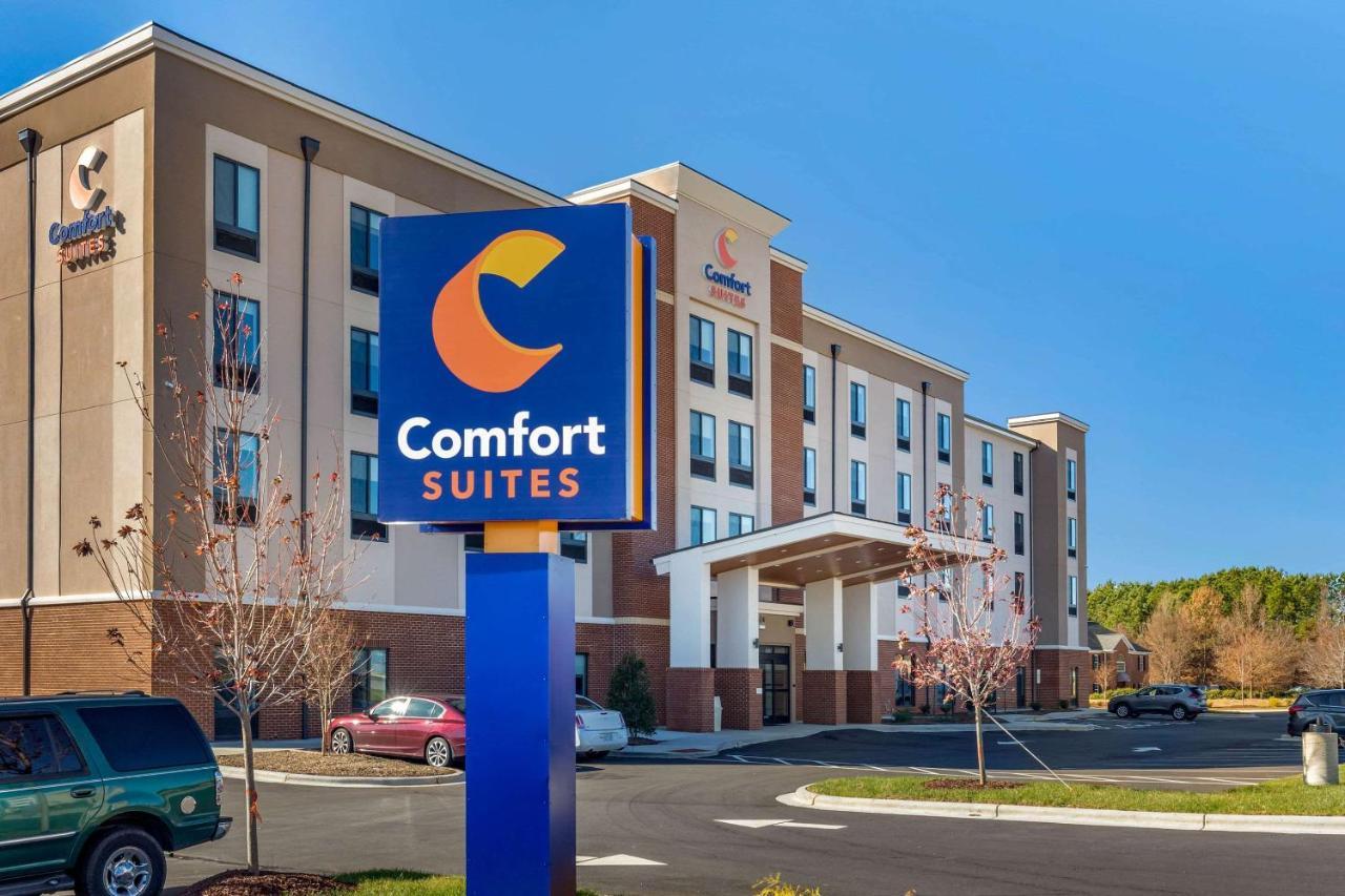 Comfort Suites Greensboro-High Point Exteriér fotografie
