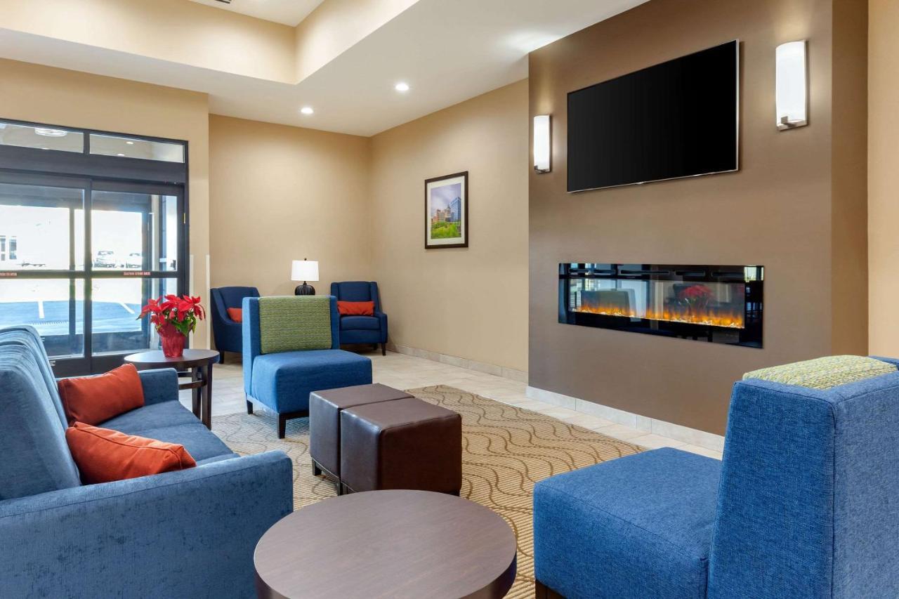 Comfort Suites Greensboro-High Point Exteriér fotografie