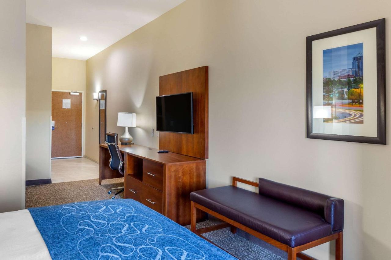 Comfort Suites Greensboro-High Point Exteriér fotografie
